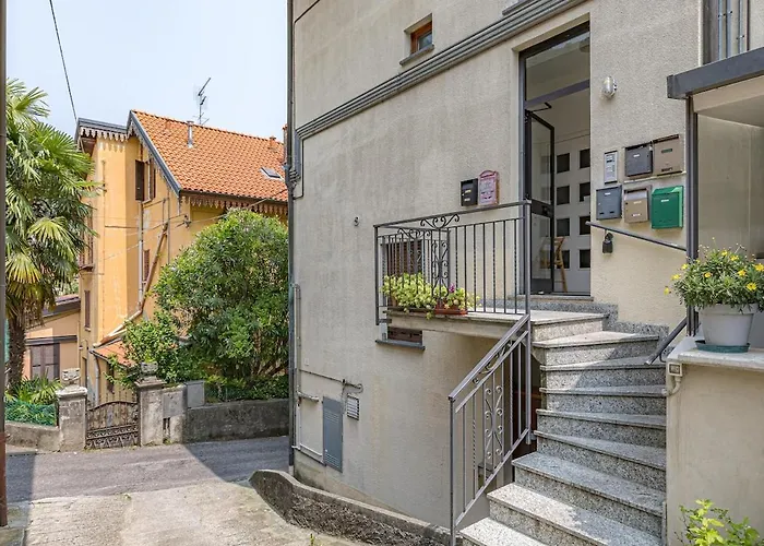 Romantic Hideaway With Private Parking And Aircon Appartement Acquaseria