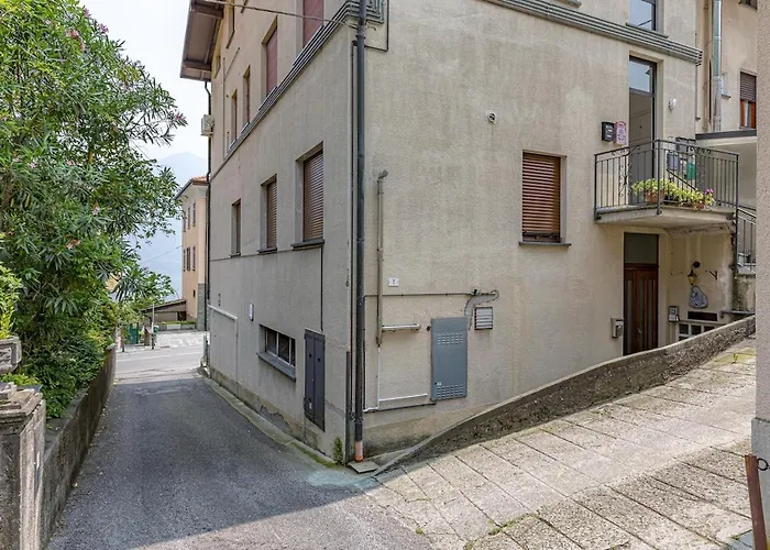 Apartamento Romantic Hideaway With Private Parking And Aircon